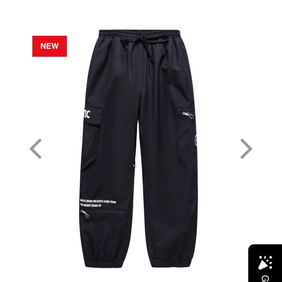 Pants - Men's Black Cargo Pants